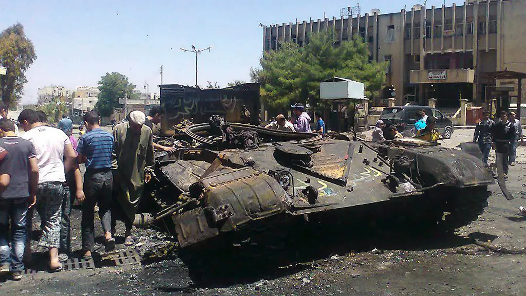 DAB2592-20120604-jpg5749131125173425890