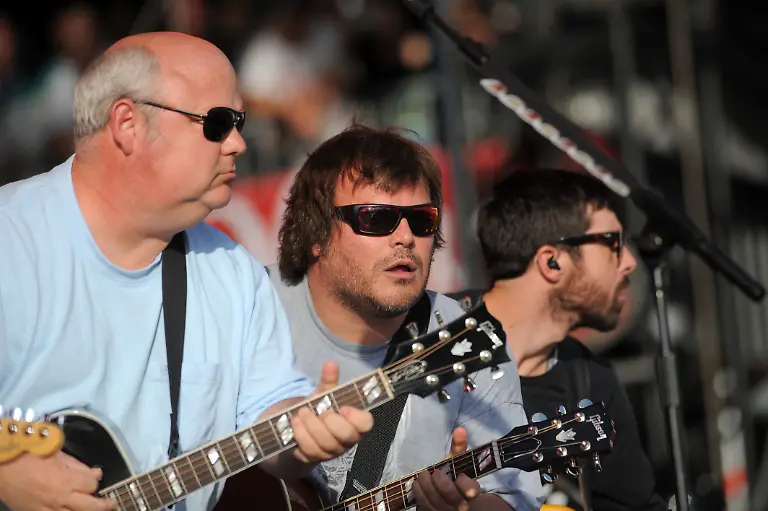 DI10306-20120602-jpg3893115011967865817