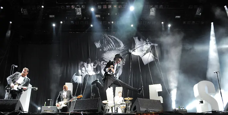 DI10070-20120603-jpg5449152936442071712