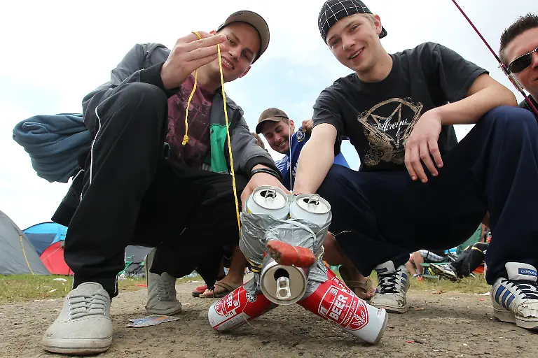 354f1252-jpg3962290750008460459