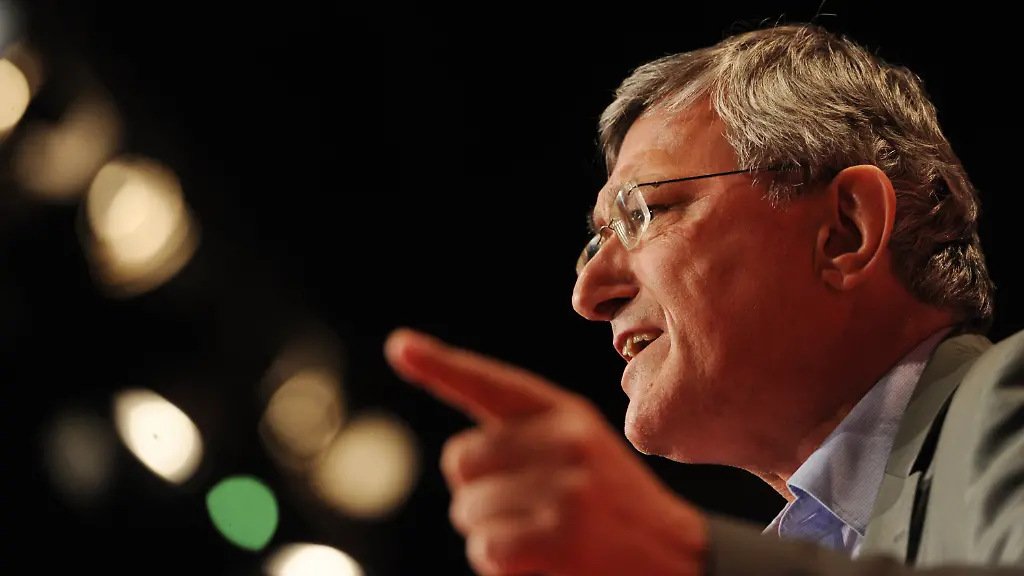 355m4218-jpg1306987334693880026