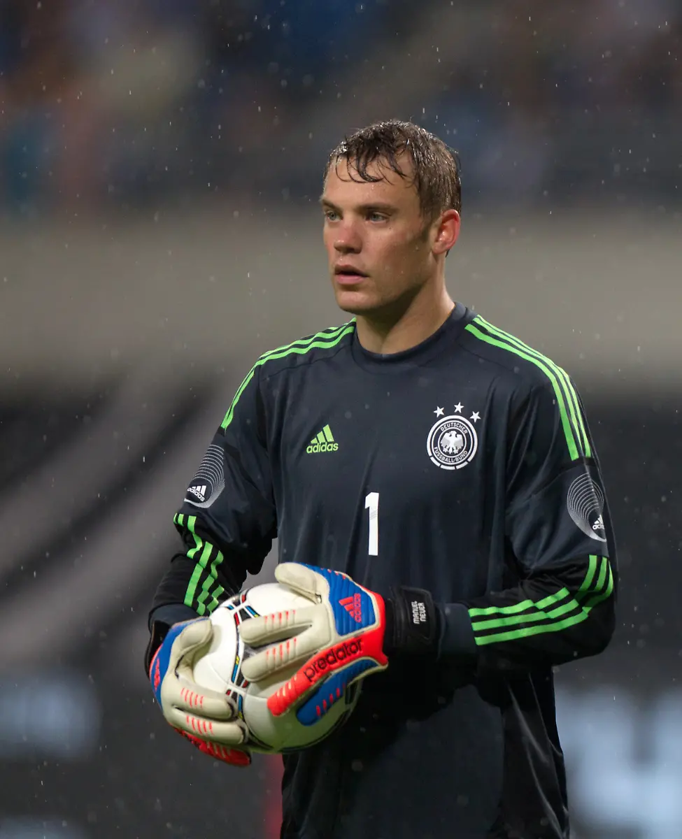 353a3215-jpg939772357624247914