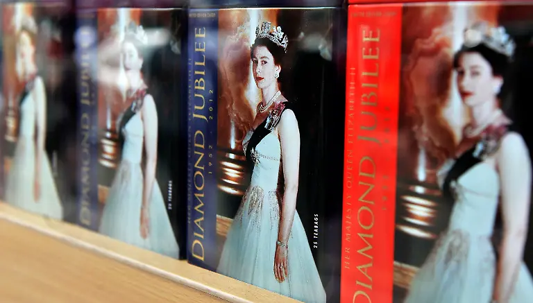 352h5349-jpg8854918337830446517