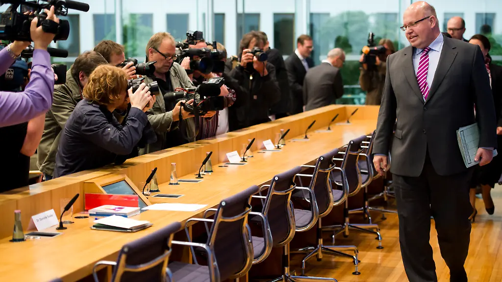 DI20370-20120531-jpg4594706490830938903