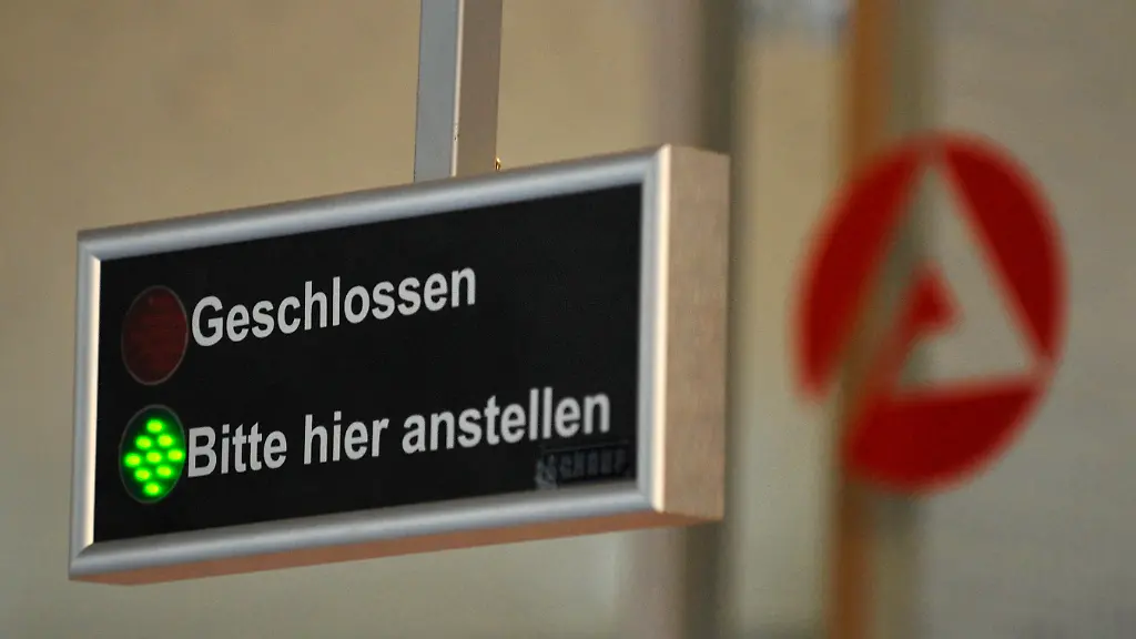 DI10006-20120531-jpg4912080977030844405