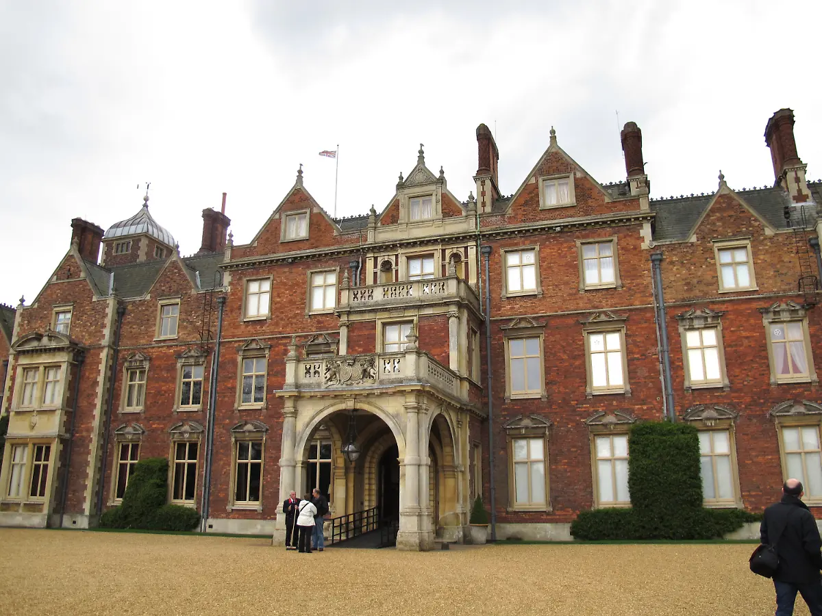 351h0242-jpg6091029772371755272