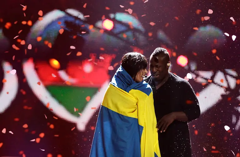 DAB0322-20120527-jpg3918324568031237974