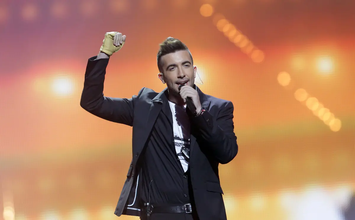 34zy5220-jpg8156018492838518667