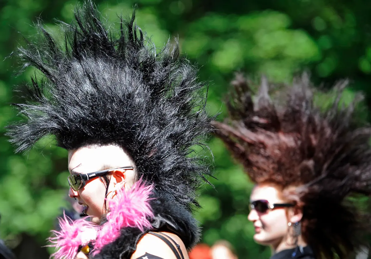 DI30482-20120525-jpg4476102861812008026