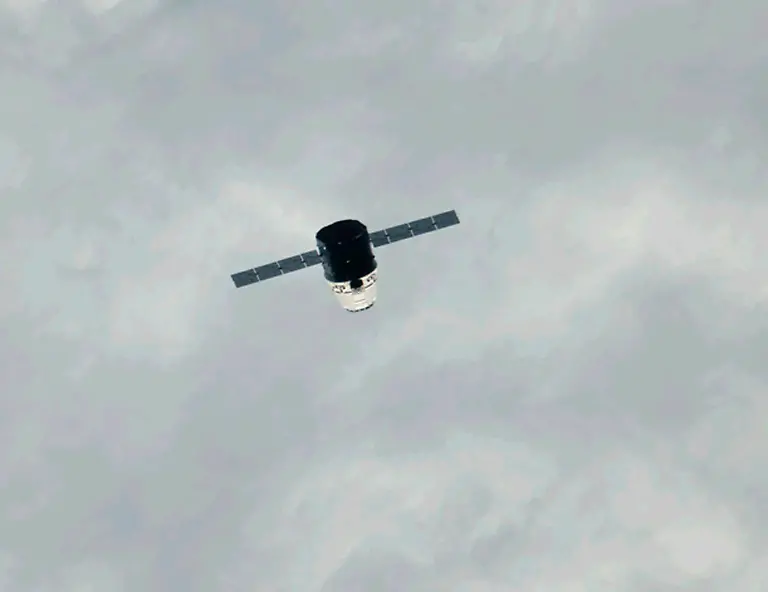 2012-05-25T014608Z-01-TOR401-RTRMDNP-3-USA-JPG6851668357354022853