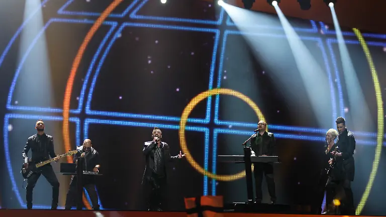 DAB0089-20120523-jpg2383171192628897900