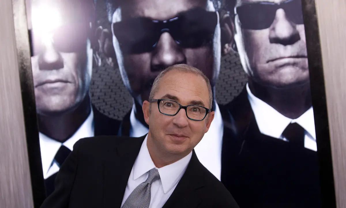 2012-05-24T050024Z-01-NYK016-RTRMDNP-3-USA-JPG3747325102096420822