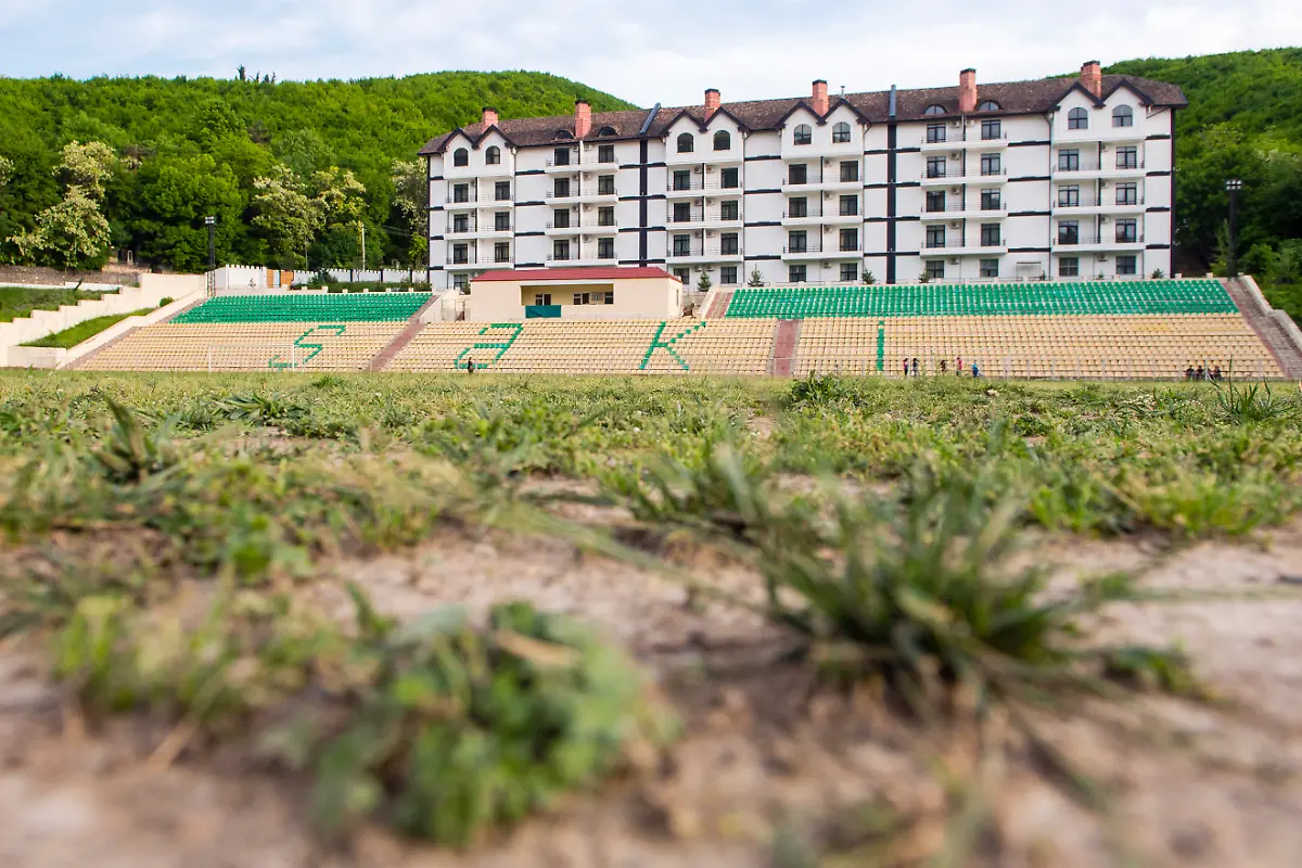 DI30214-20120520-jpg8080640711598707835