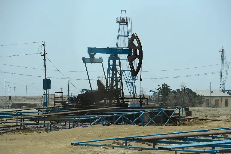 DI30162-20120521-jpg3676948538759785557