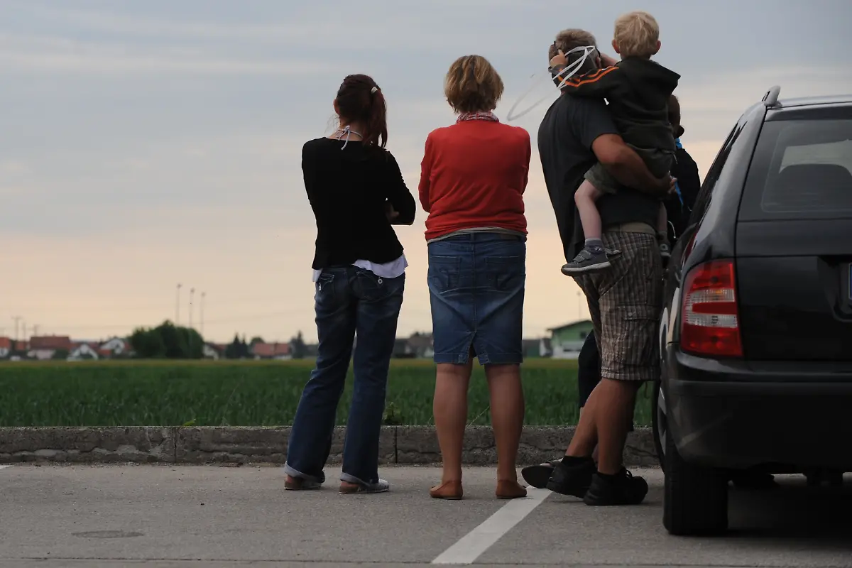 DI30422-20120522-jpg7554851895822876663