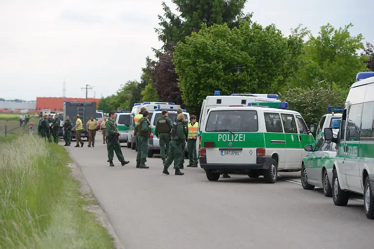 34x61817-jpg2958254333840078924