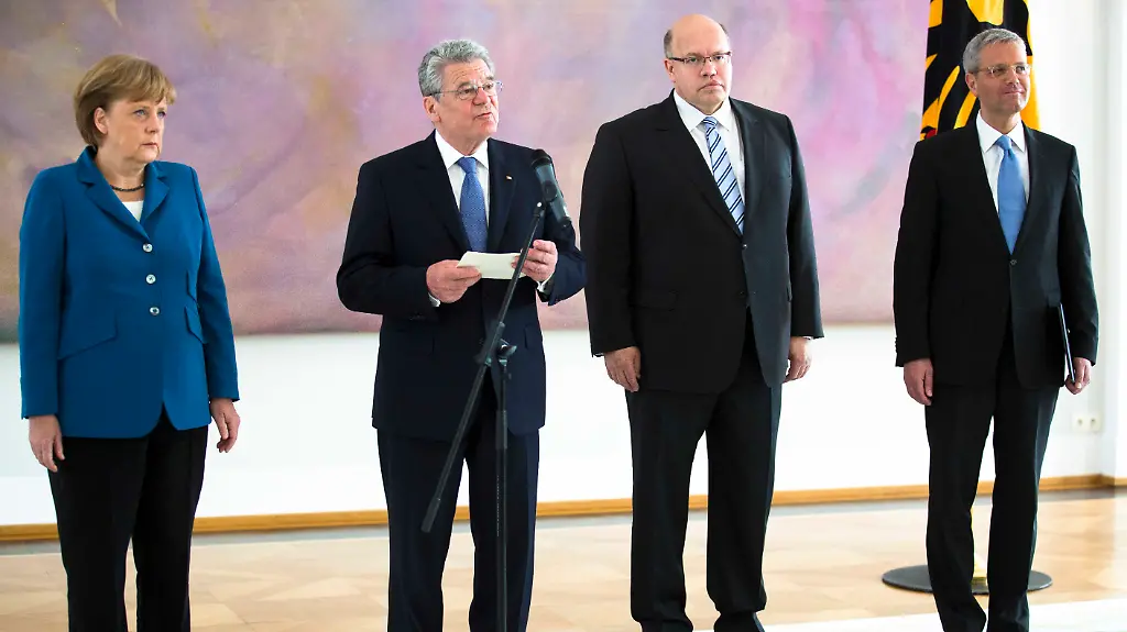 DAB1048-20120522-jpg3034667145196346726