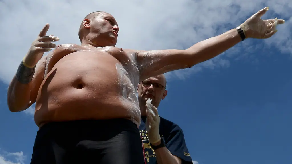 DI10249-20120521-jpg7234653797373375223