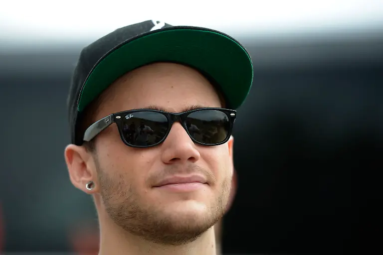 DI30080-20120521-jpg1236460113455040385