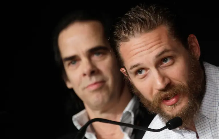 DAB1092-20120519-jpg6422729236814642224