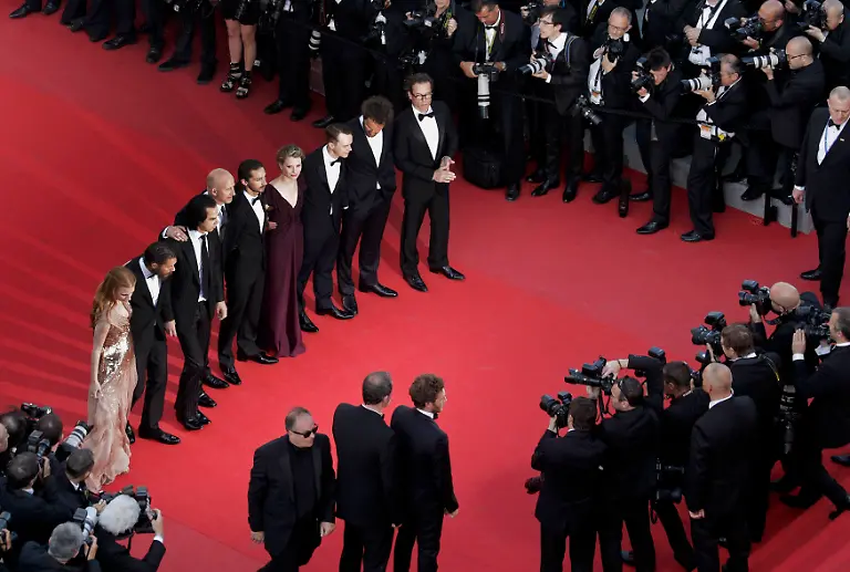 2012-05-19T180437Z-01-CAN191-RTRMDNP-3-CANNES-JPG3668006355749832831