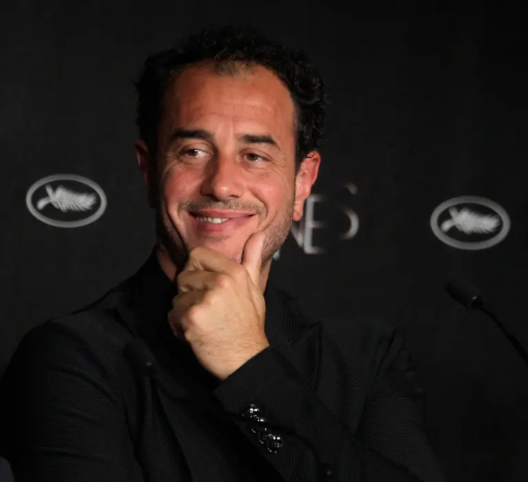 DAB1224-20120518-jpg8773944233070902825