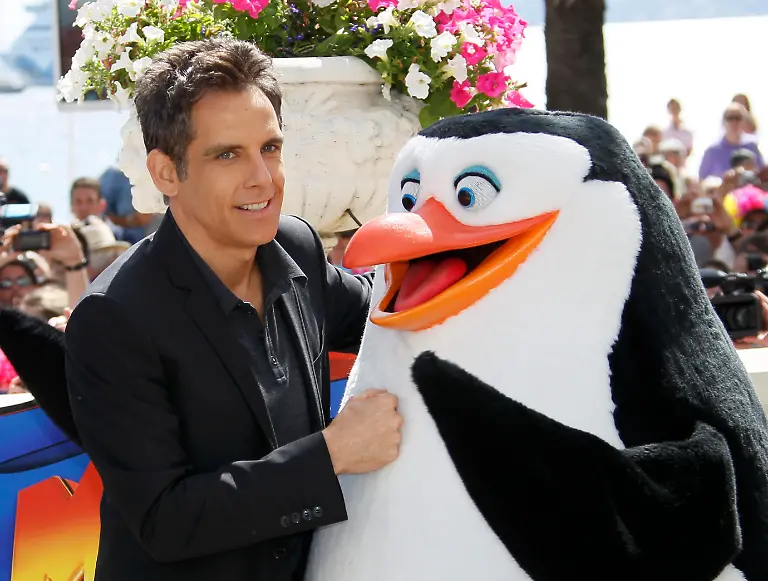 2012-05-18T140009Z-01-CAN172-RTRMDNP-3-CANNES-JPG8976099664035336552