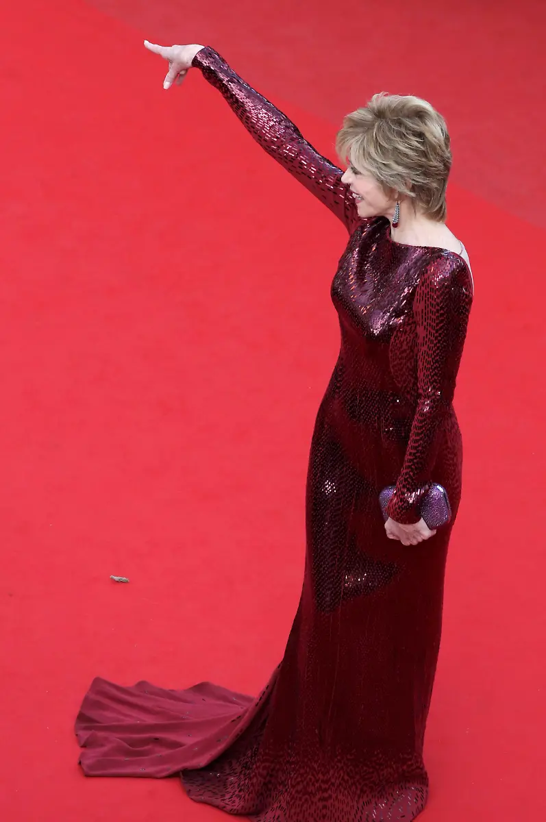 2012-05-18T204540Z-01-CAN386-RTRMDNP-3-CANNES-JPG7110686745562960846