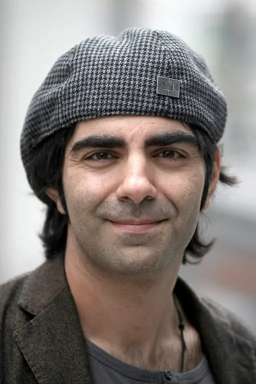 34tq0011-jpg9206750139761392601