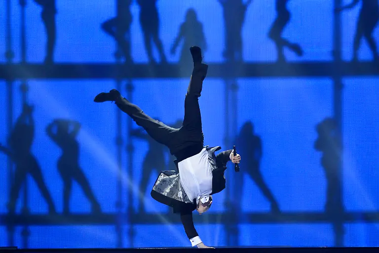 DI30298-20120520-jpg3723208309432861844