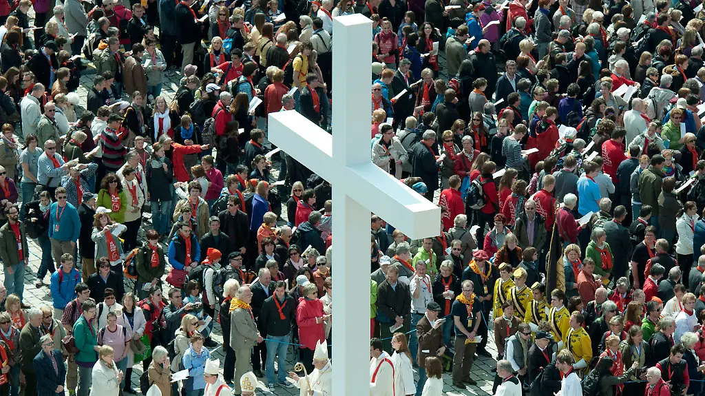 DI30108-20120517-jpg3393778299898177113