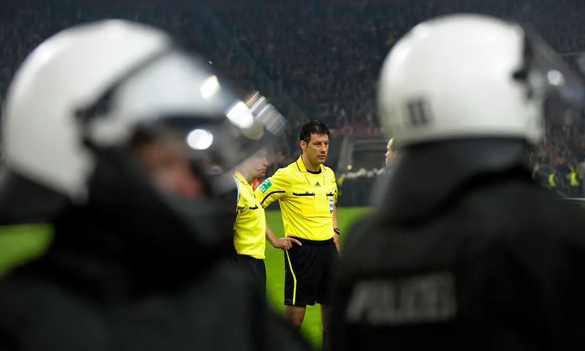 DI30016-20120518-jpg6274207141899948862