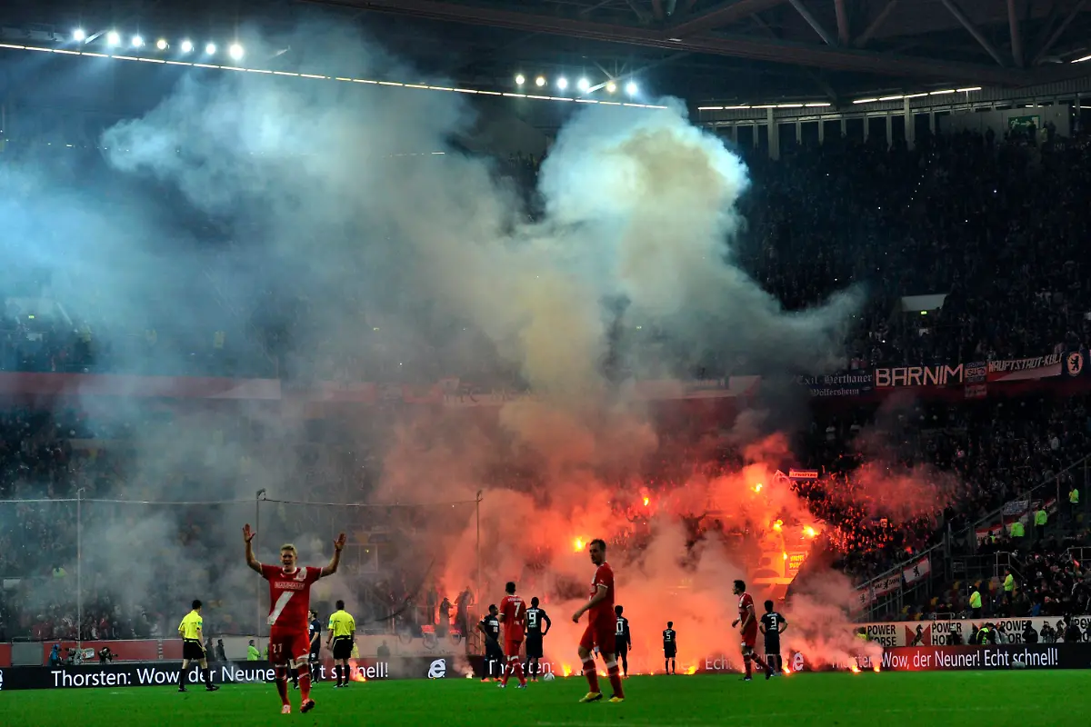 34sm0019-jpg6724171518582544476