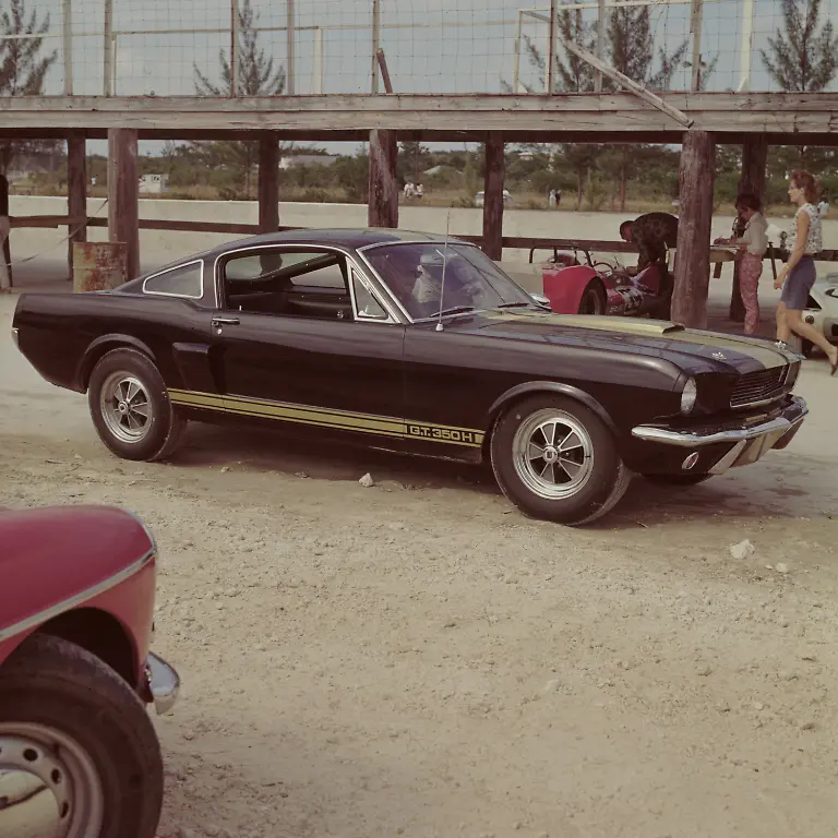 66ShelbyGT350H-10