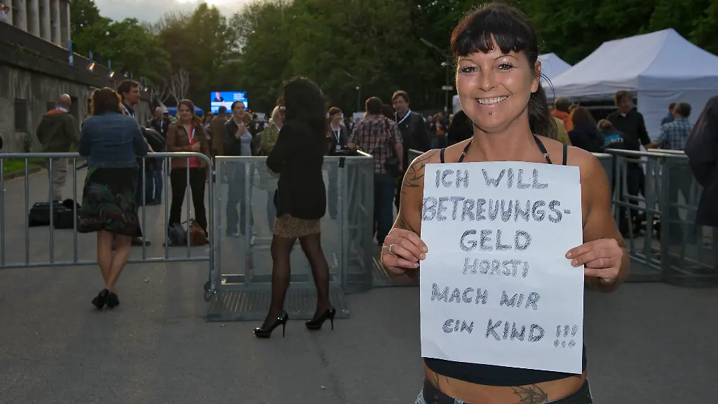 DI10333-20120508-jpg4990903873762674060