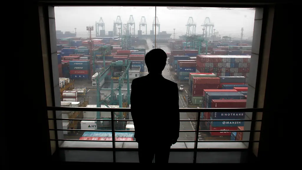 2012-05-10T050031Z-01-CB03-RTRMDNP-3-USA-CHINA-TRADE-JPG9219340670762796879
