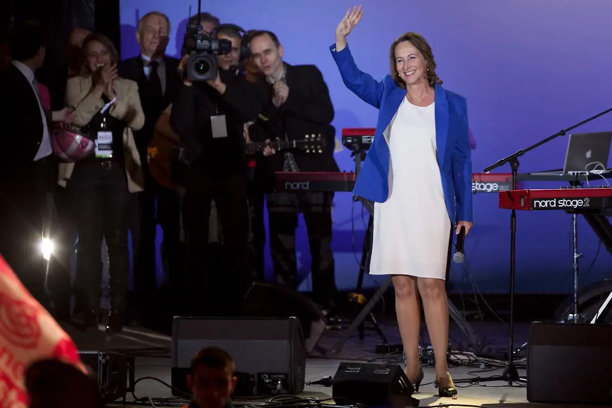 34mr1437-jpg6498331836312939227