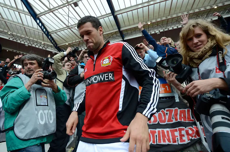 DI30457-20120505-jpg3076389090026136029