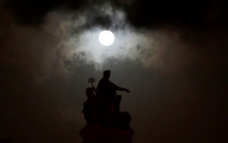 DAB2069-20120506-jpg8710072923746668200