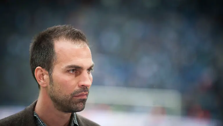 DI30094-20120505-jpg7776950576845983980