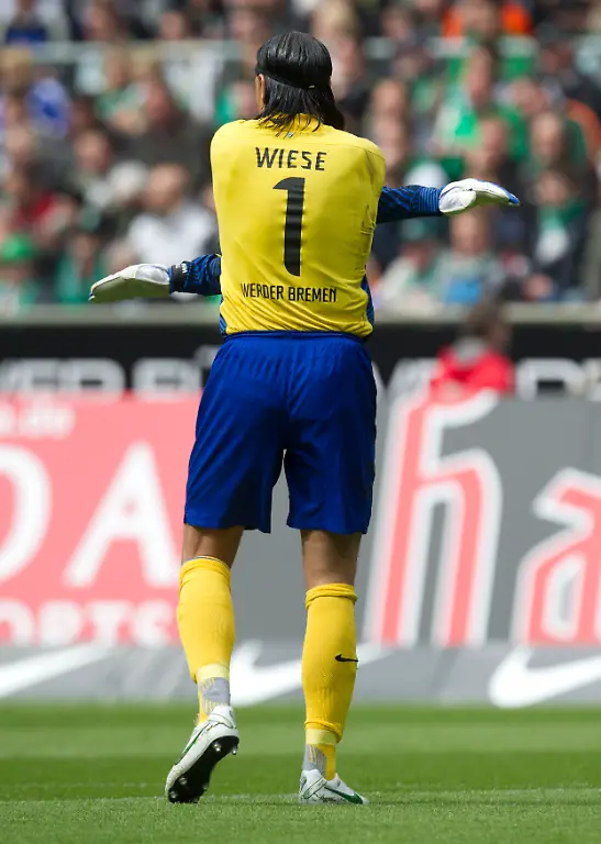 DI30624-20120505-jpg315729884221719134