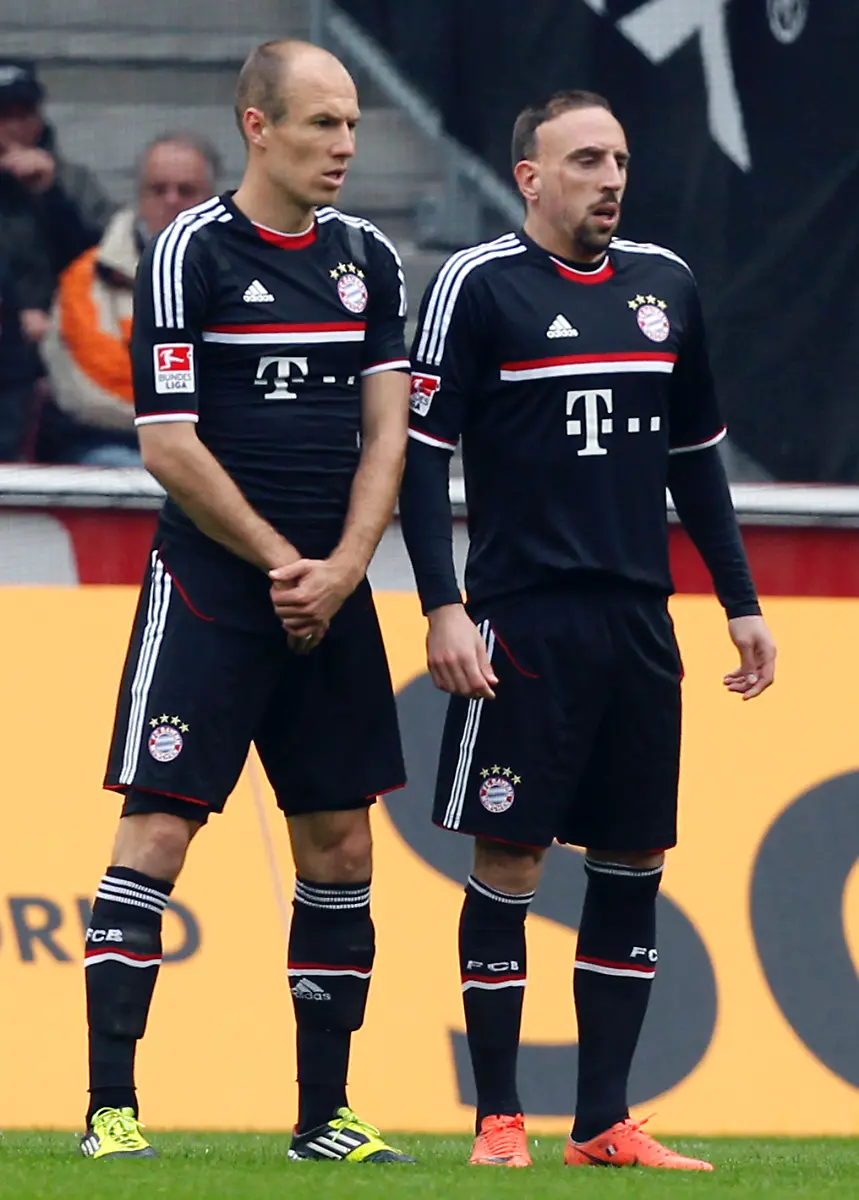 DI30219-20120505-jpg4579618262001294653