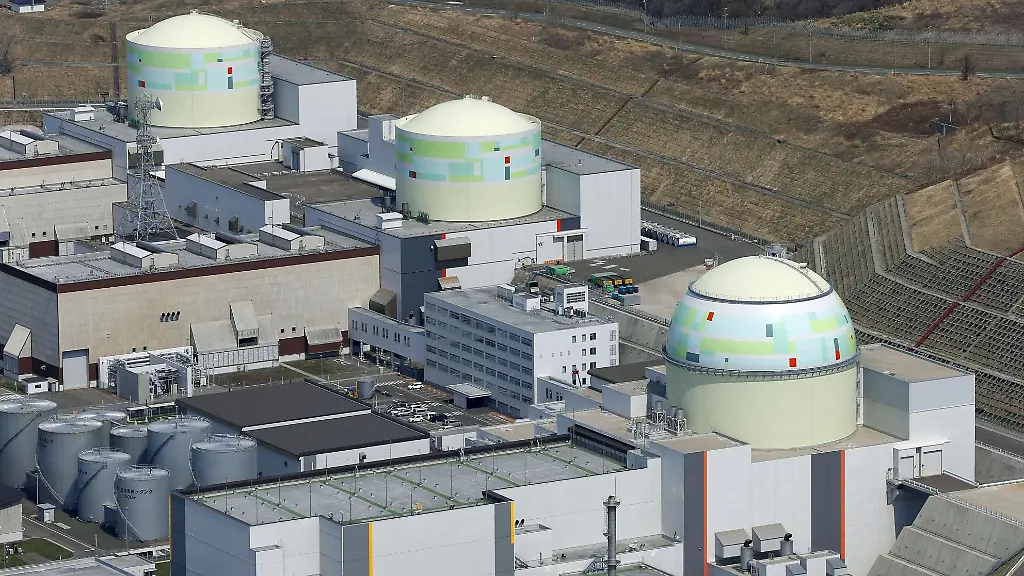 DAB0804-20120504-jpg121461241132195326