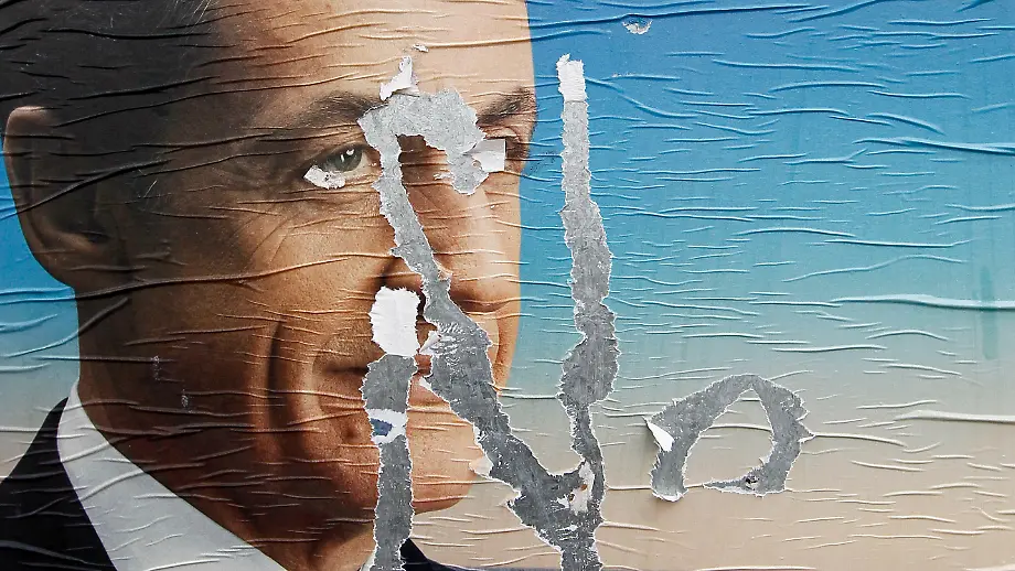 Video poster