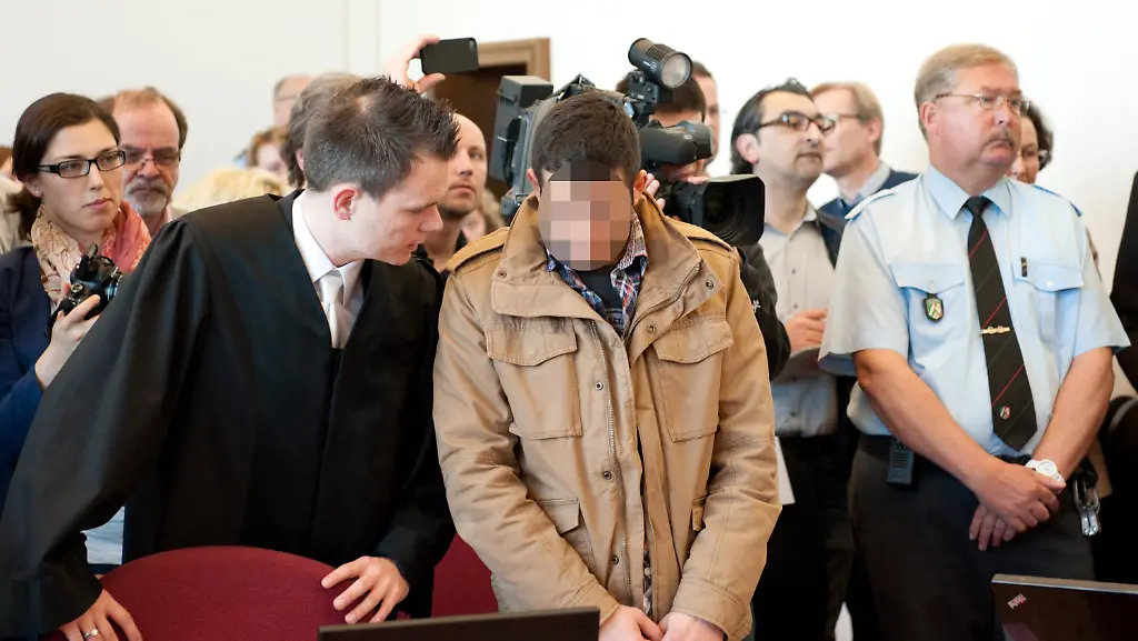 34hm4649-jpg4046858142047953190