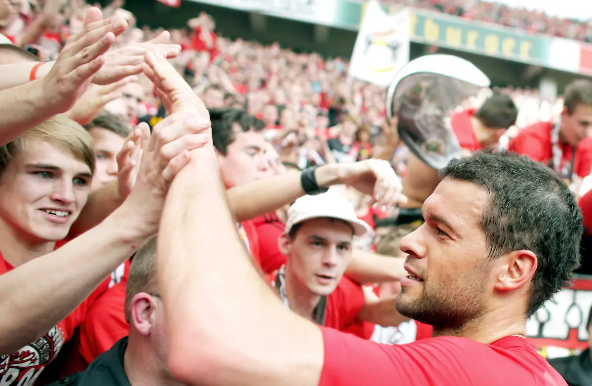 34gi0106-jpg7097549859846574664