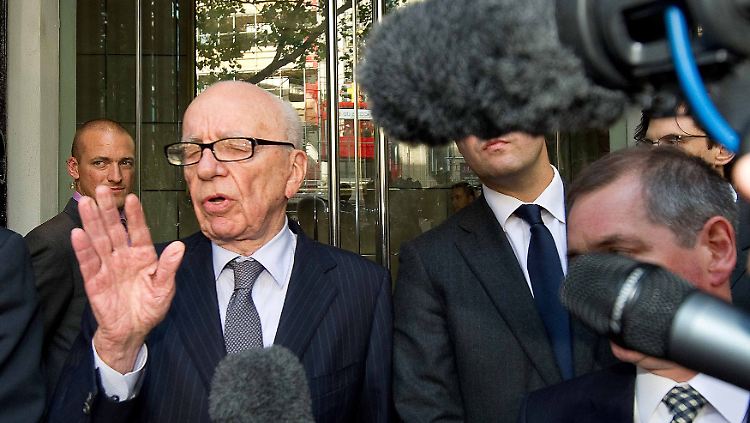 Murdoch nach dem Treffen mit der Familie von Milly Dowler.