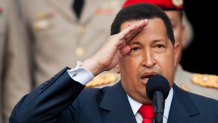 Chávez ist noch lange nicht wieder gesund.