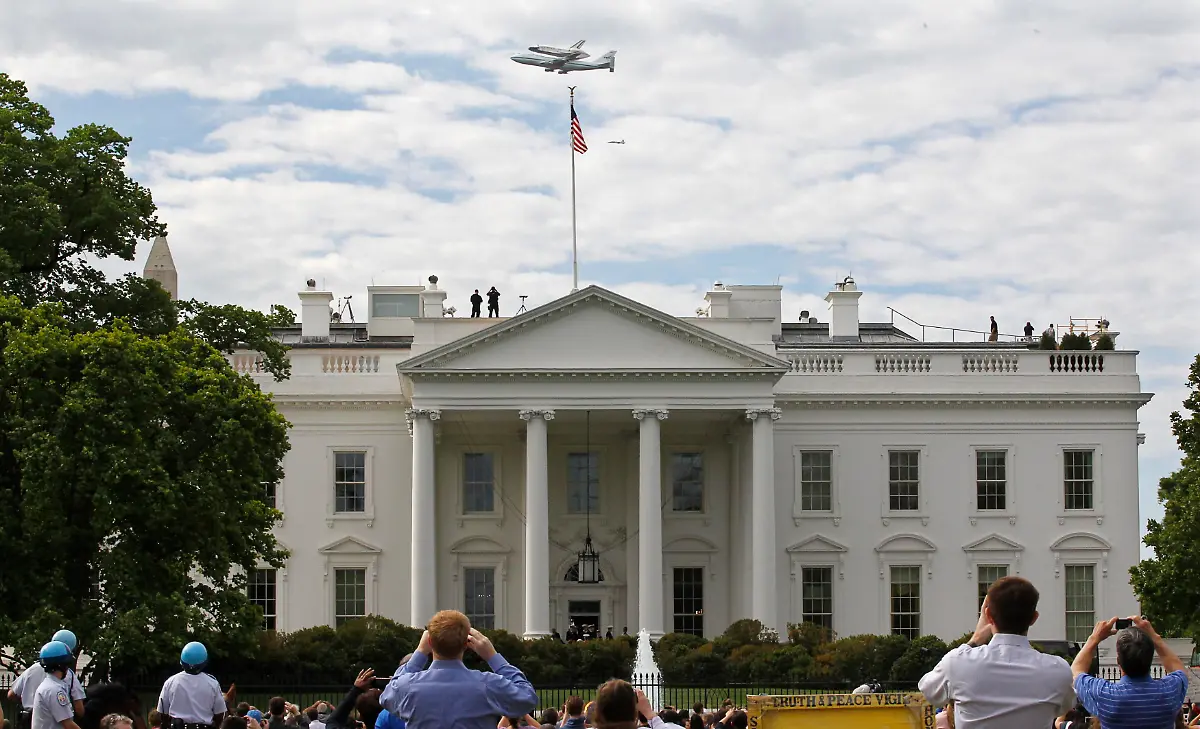 2012-04-17T153614Z-01-WAS452-RTRMDNP-3-USA-JPG3395835077106261149