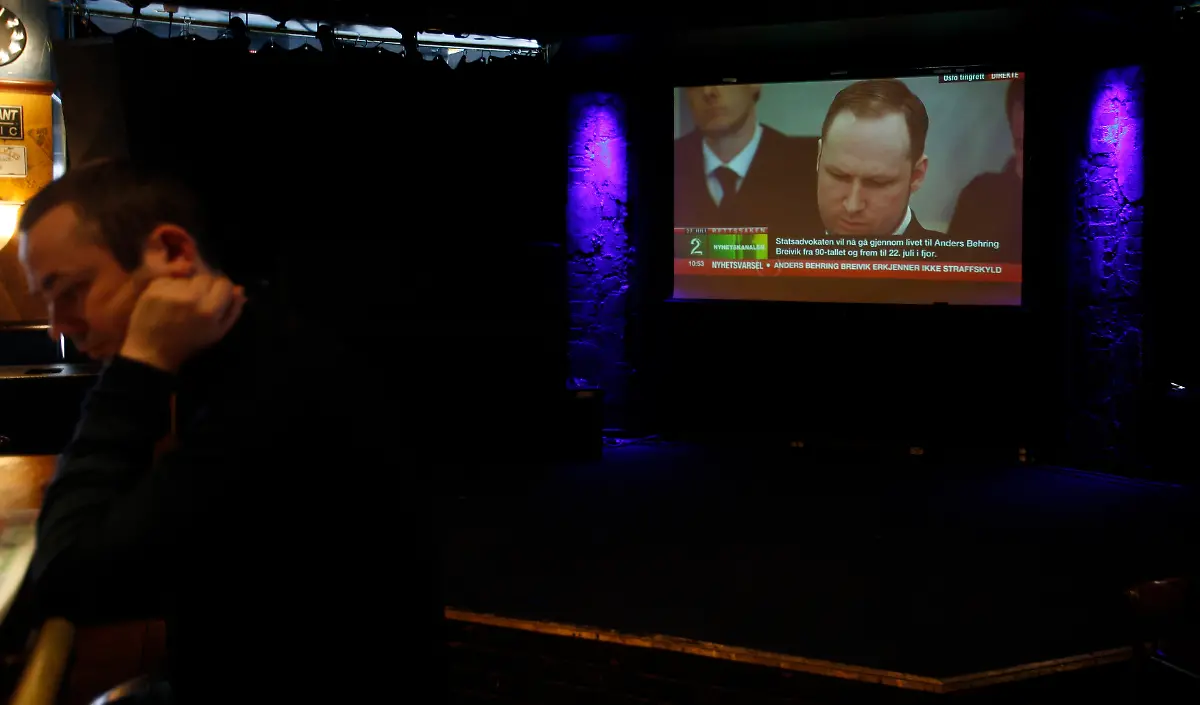 2012-04-16T092841Z-01-STN102-RTRMDNP-3-NORWAY-TRIAL-JPG2497431934684839793